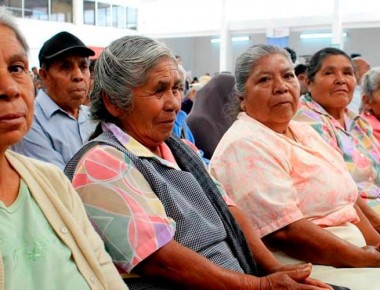 INEA busca erradicar analfabetismo en adultos mayores de Pedro Escobedo