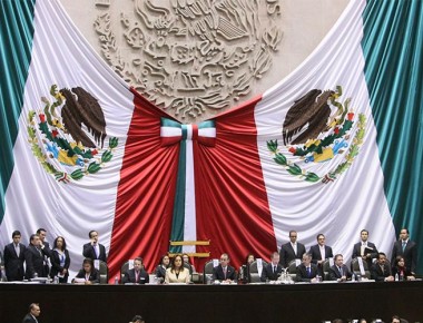 Crean Comisión para vigilar deudas de Estados y Municipios