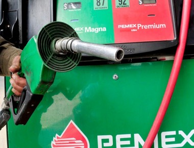 Anuncia Peña siete acciones para mejorar la economía de México