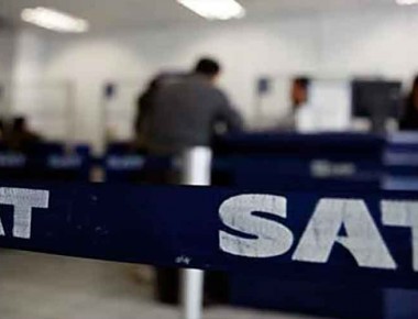 Condona SAT multas a cinco grandes empresas