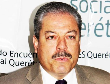 Se registra Buenrostro como precandidato