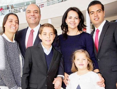 Loyola pide licencia; se registrará este jueves como precandidato a la gubernatura