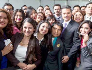 Gobierno Federal lanza programa de crédito para jóvenes