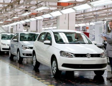 Aumentan ventas de automóviles en Querétaro