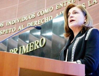Arely Gómez da a conocer nuevos cambios en la PGR