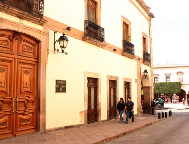 IEEQ prohíbe a funcionarios difusión y promoción en veda electoral