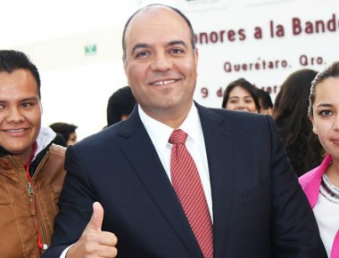 Loyola entrega informe de patrimonio a COPARMEX