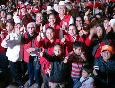 Higuerillas, Boxasní y Boyé apoyan a Omar Jiménez