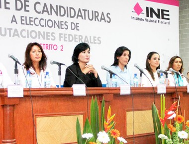 Candidatas a Diputadas Federales debaten en UAQ Campus SJR