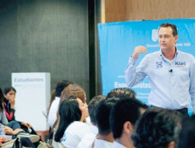 Propone Kuri Nuevo Centro de Atención Médica para Corregidora