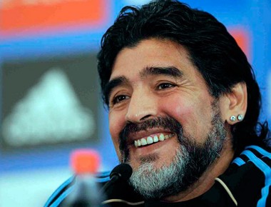 Maradona busca la vicepresidencia de FIFA