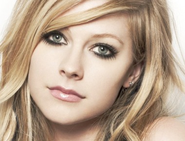 Avril Lavigne esta de regreso