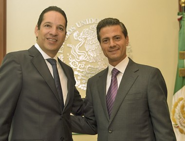 Se reúnen Pancho y EPN en Los Pinos