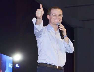 Arrasa Ricardo Anaya en elección del PAN; promete regenerar al partido