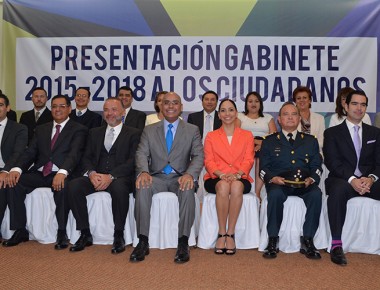 Marcos Aguilar presenta su Gabinete