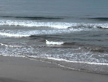 Aumenta el tamaño de las olas en costas de California