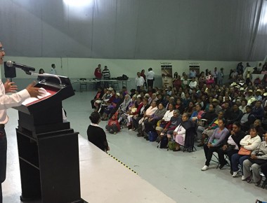 PROSPERA se compromete a brindar talleres de educación financiera en SJR