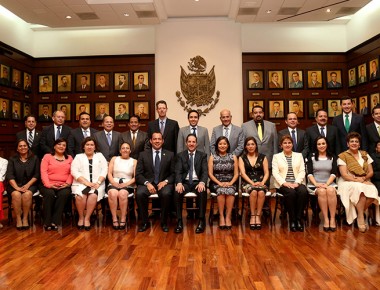 Pancho se reúne con diputados; acuerdan trabajo en conjunto