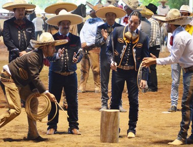 Francisco Domínguez inaugura LXXI Congreso y Campeonato Nacional Charro 2015