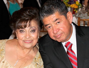 Mayita y Emiliano Muñoz celebran Bodas de Oro