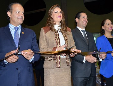 DIF Estatal Inaugura Bazar Navideño 2015