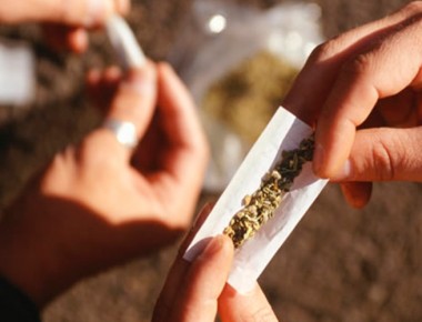 Refutan mexicanos legalización de la marihuana