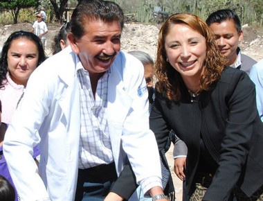 Colocan primera piedra del Centro de Salud en El Ciervo, Ezequiel Montes