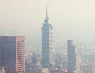 Mexicanos llevan más de 20 años respirando el doble de contaminantes permitidos internacionalmente