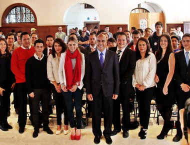 Jóvenes de las siete delegaciones forman parte del Consejo Directivo Juvenil del IMJUQ