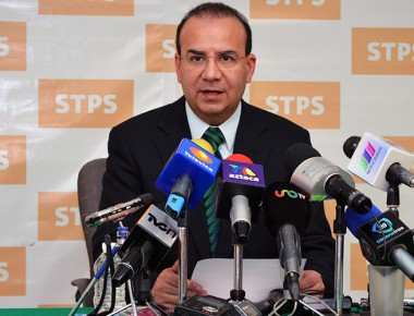 En tres años STPS ha atendido a más de 15 millones de mexicanos: Navarrete Prida