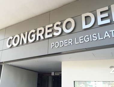 Proponen aumentar número de diputados en Querétaro
