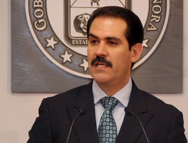 Inicia investigación contra Padrés
