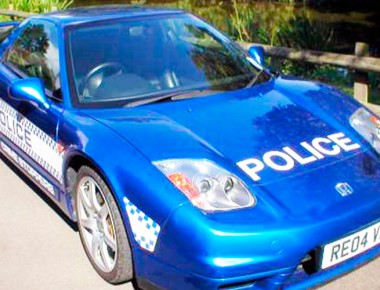¿Cuáles son los autos de policía más alucinantes del mundo?