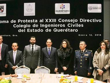 FDS encabeza Toma de Protesta del XXIII Consejo Directivo de Ingenieros Civiles