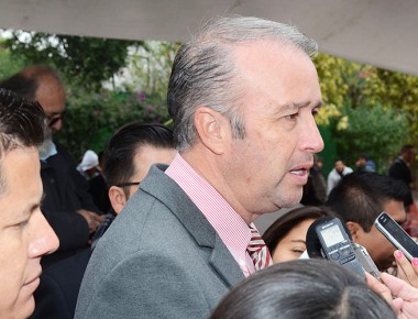 Al menos el 50 por ciento de habitantes de El Marqués tienen retraso en el pago de predial: Mario Calzada