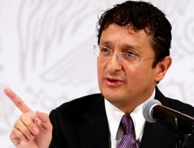 Tras ventilarse gastos excesivos de servidores públicos, Andrade pide a funcionarios austeridad