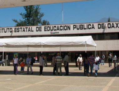 IEEPO supervisará que docentes cumplan con labores este 29 de febrero