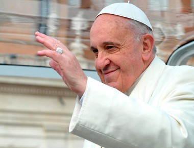 Papa Francisco saluda a mexicanos, pide lo acompañen con oración durante su visita a México