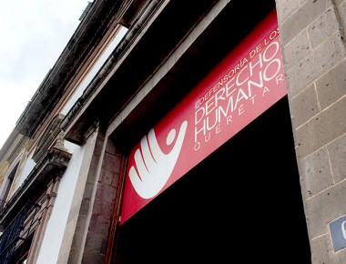Llegan expedientes de reprobaciones y titulaciones de estudiantes de la UAQ a ProUniDHos