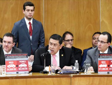 Escenario de Pemex es negativo: Rivera Castillejos
