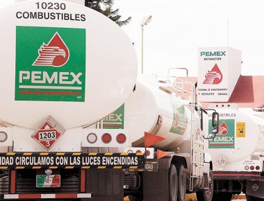 INAI pide a PEMEX rendir informe sobre contratos de gasolineras en Houston