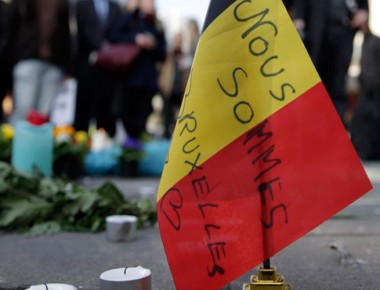Tras atentados, abrirán aeropuerto de Bruselas hasta el martes