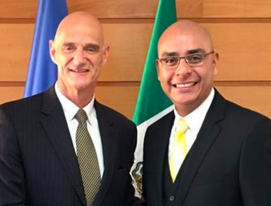 Alcalde Capitalino se reúne con Embajador de la Unión Europea