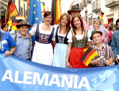 Este domingo la tradicional caravana de «Comunidades Extranjeras»