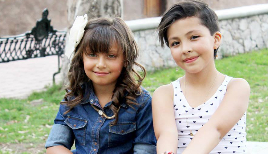 Schoenstatt Reséndiz y María José Hernández, bellas niñas