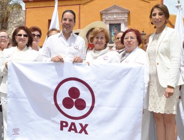 Celebran en Bernal el Equinoccio 2016