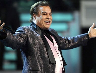 Producirán «Hasta que te conocí», serie sobre la vida de Juan Gabriel