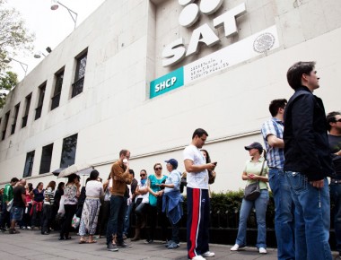 Hoy, último día para presentar declaración anual de impuestos: SAT