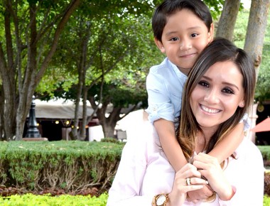 Isela Rocha Acosta, una mamá joven