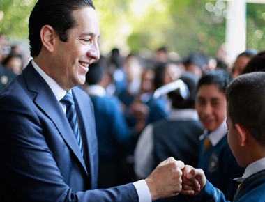 Anuncia Pancho Programa de Becas Escolares